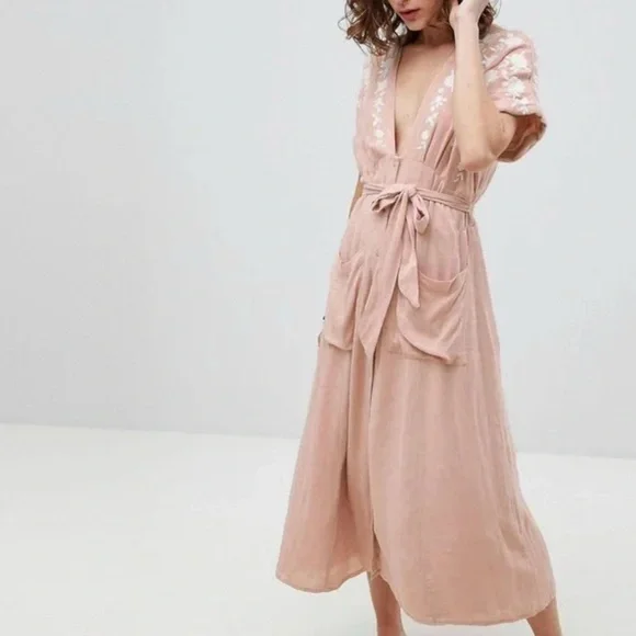 Free People Pink Embroidered Dress Love to Love You Small - Picture 10 of 10
